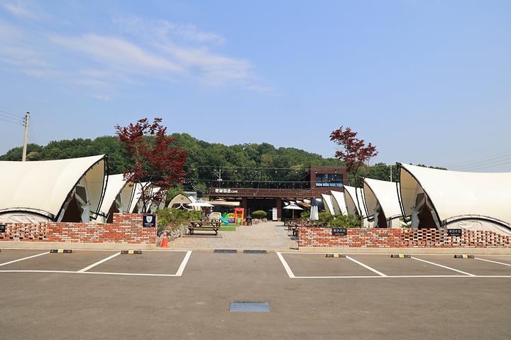 운양캠프